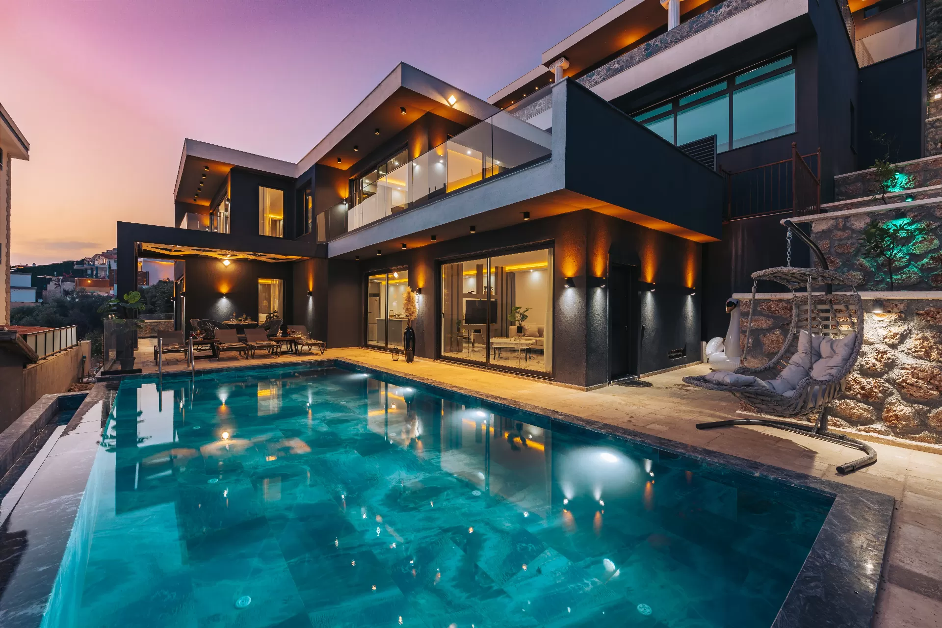 Villa Dark