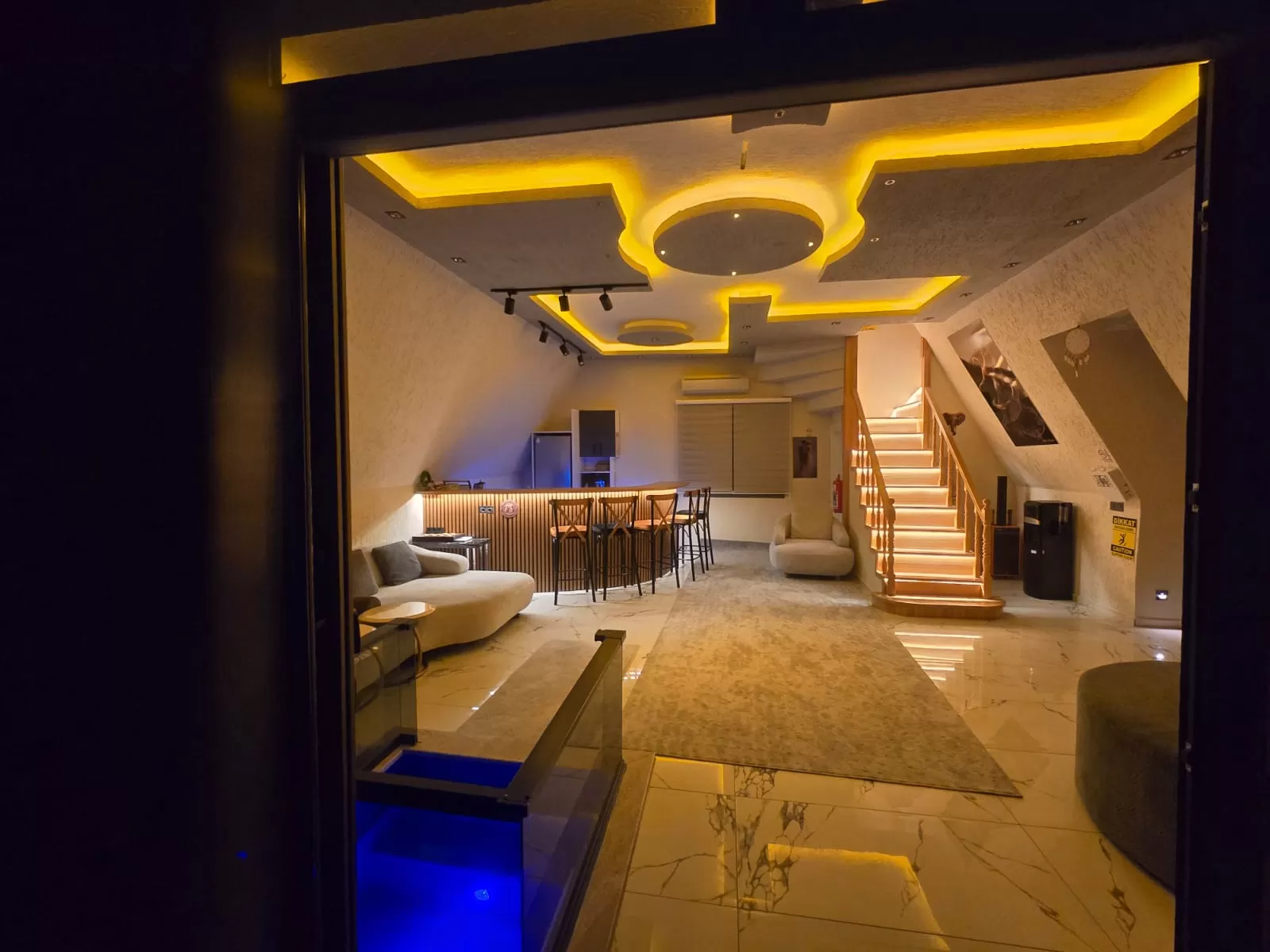 Villa Light