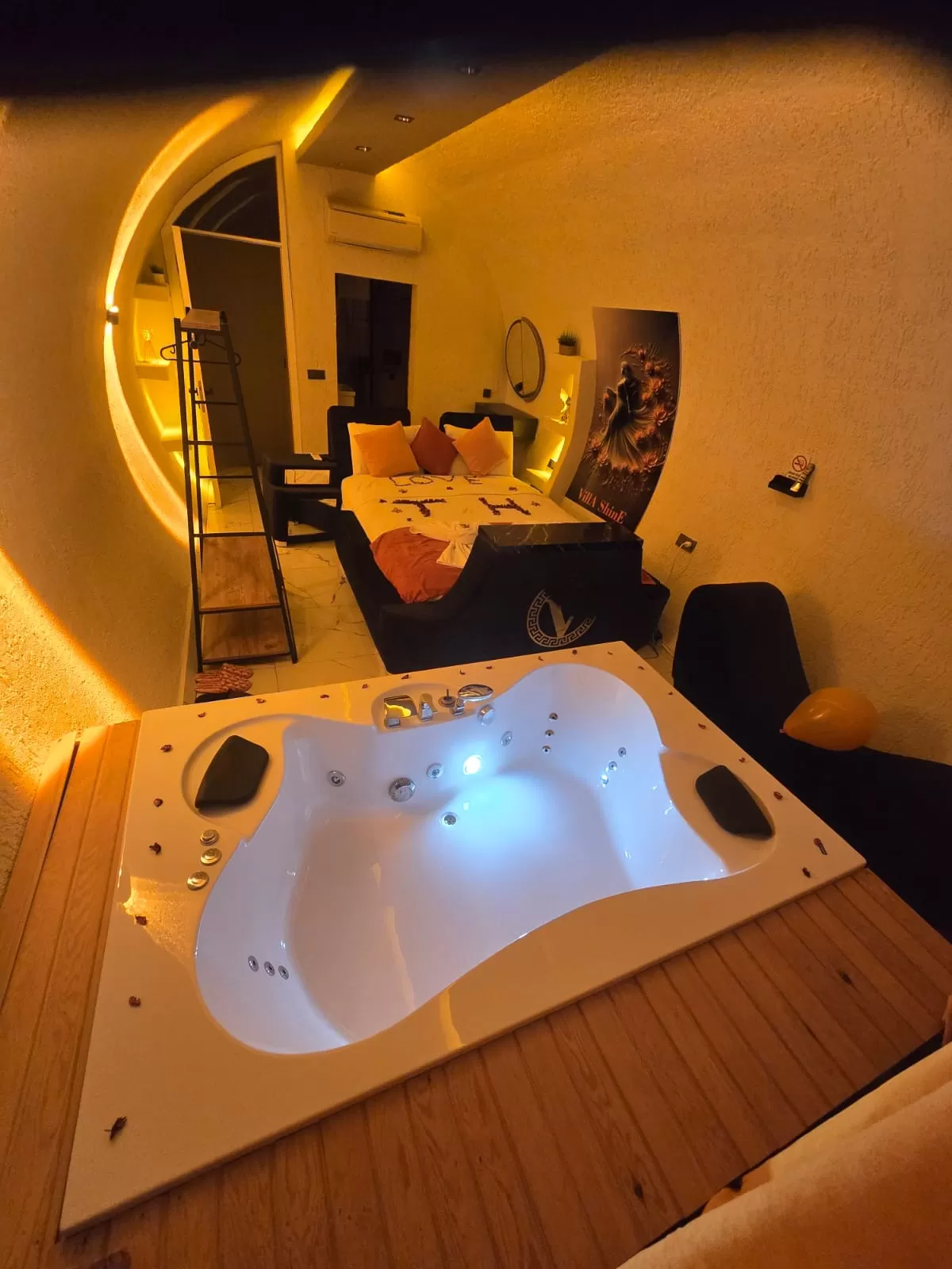 Villa Light
