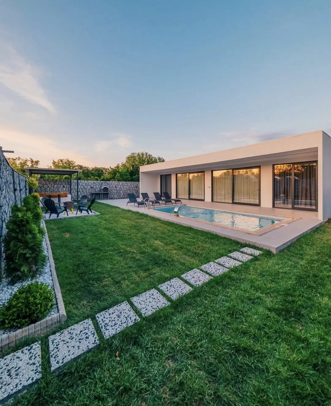 Villa Seven