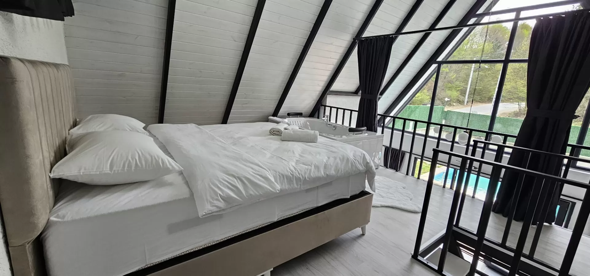 Sakura Bungalov 2